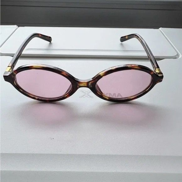 Other Used Stylish Pink Tortoiseshell Sunglasses Size ONE SIZE - 1 Thumbnail