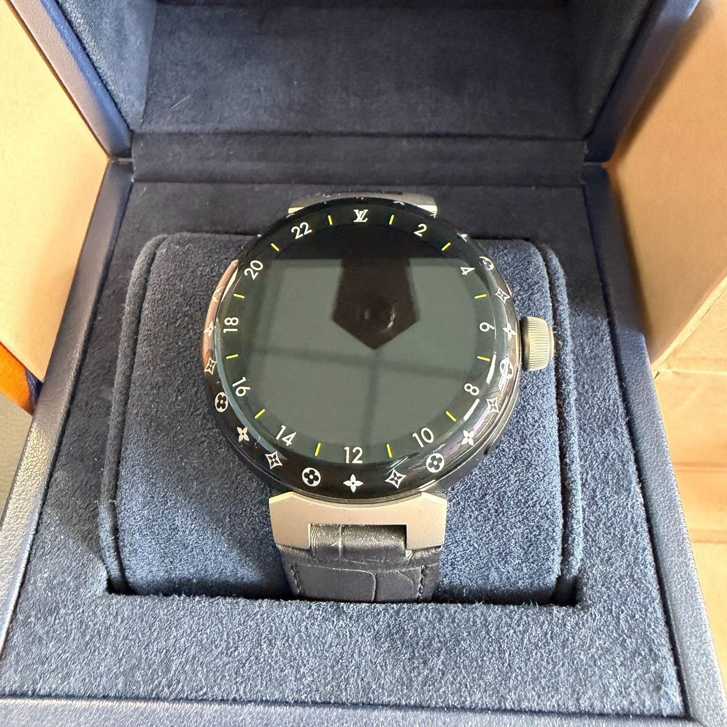 Louis Vuitton Louis Vuitton Generation 3 Smart Sports Watch Size ONE SIZE - 1 Thumbnail