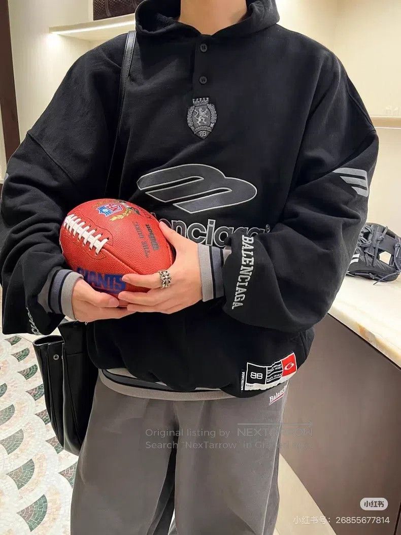 Balenciaga Balenciaga Hooded sweatshirt Size US XS / EU 42 / 0 - 6 Thumbnail