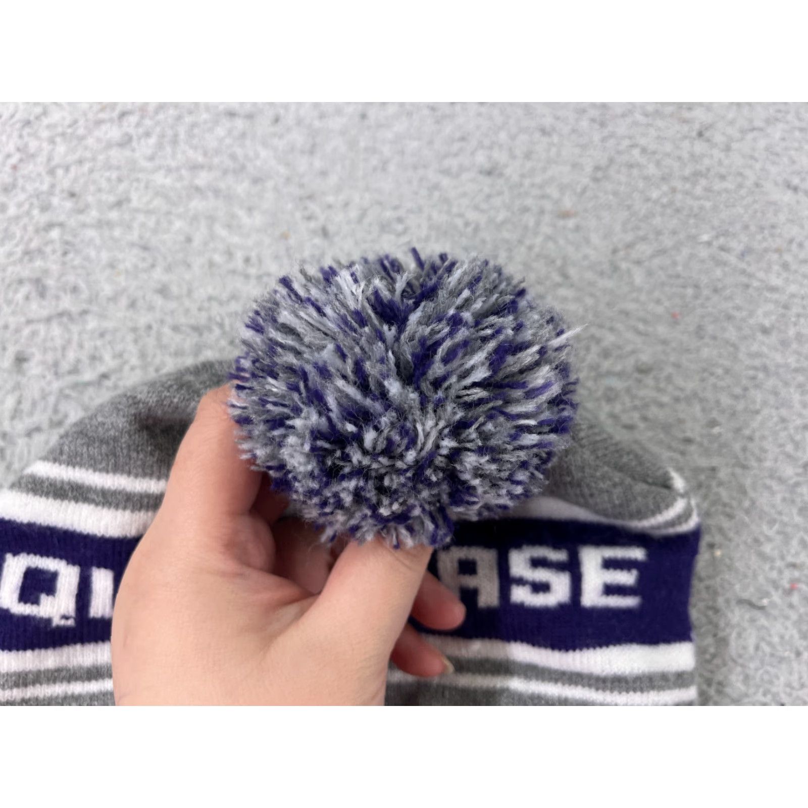 Vintage Capamerica Quick Base Beanie Toque Adult One Size Purple Gray Knit Acrylic Pom Made In USA Mens Womens Unisex Hat Size ONE SIZE - 4 Thumbnail