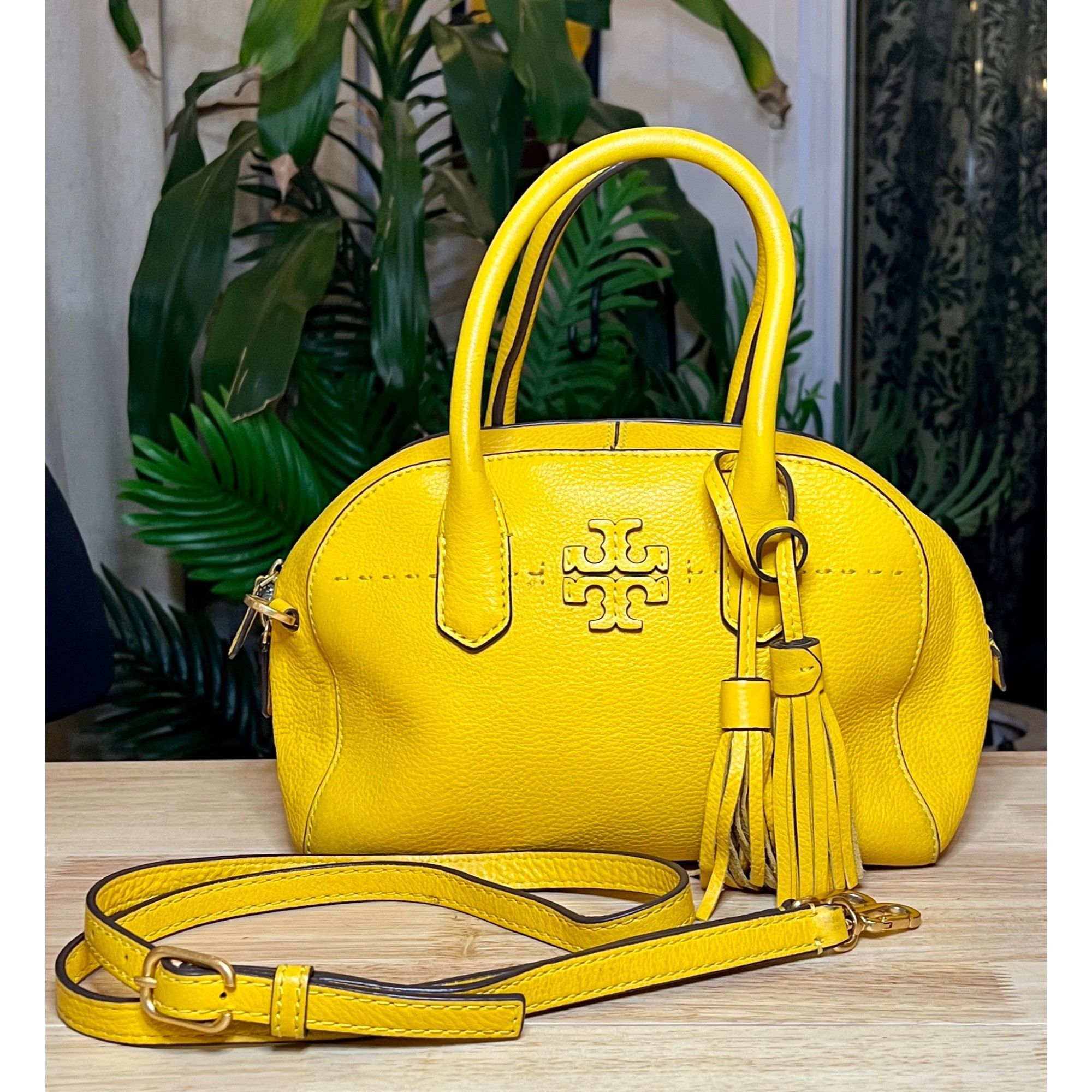 Tory Burch ✺✺ AUTHENTIC TORY BURCH CANARY YELLOW MCGRAW HANDBAG ✺✺ Size ONE SIZE - 1 Thumbnail