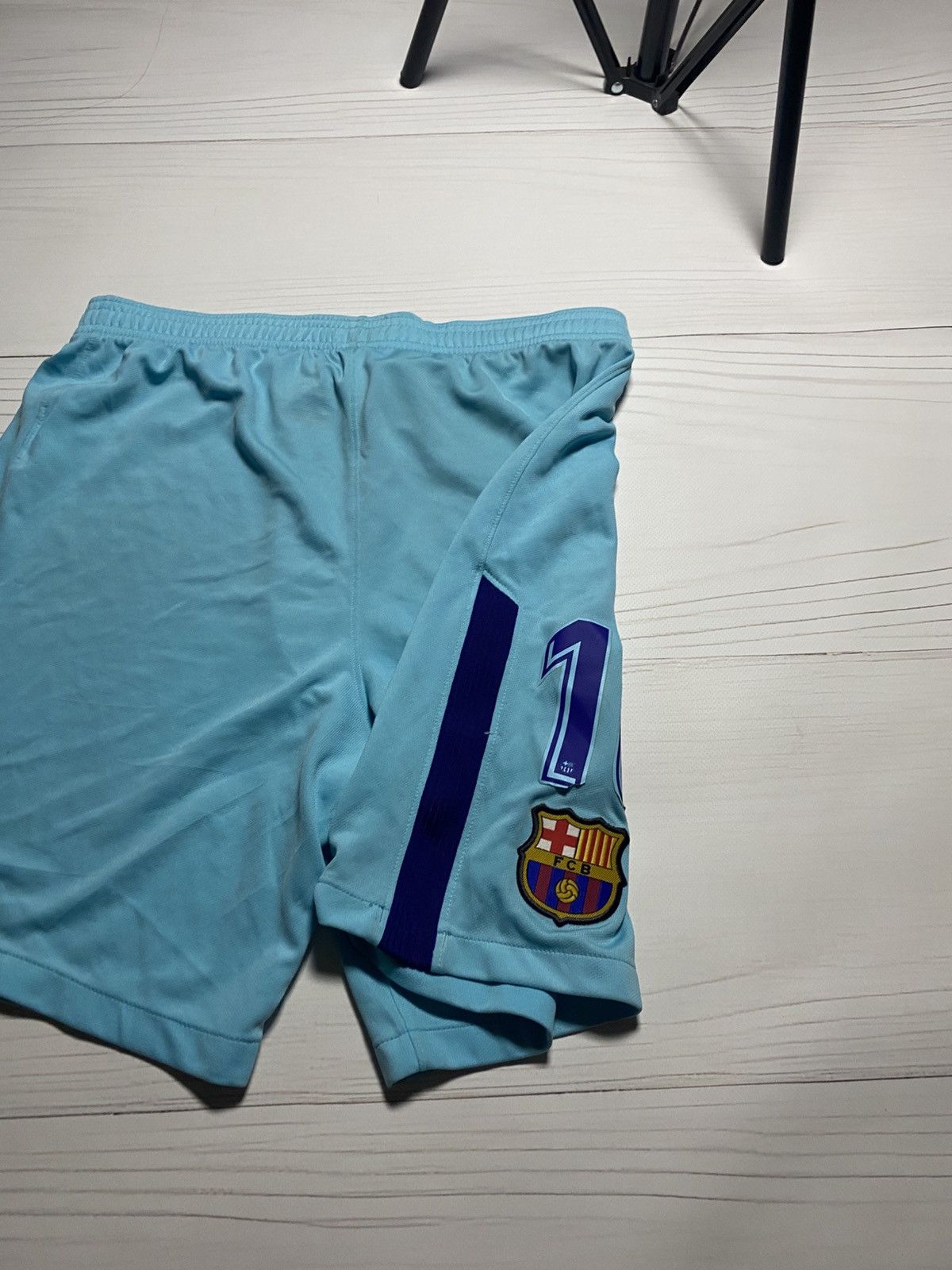 Nike Nike FC Barcelona 2017/18 #10 Messi soccer football shorts Size US 32 / EU 48 - 11 Thumbnail