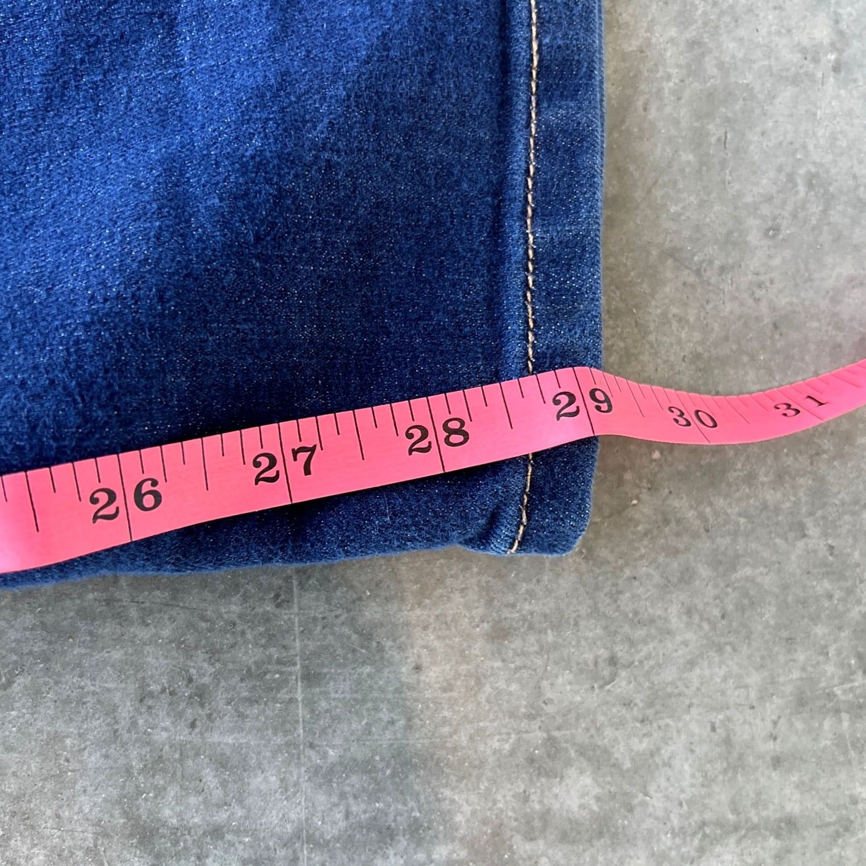 Patagonia VINTAGE Patagonia Jeans Womens 27 Mid Rise Dark Wash Blue Denim Straight Leg 5-Pocket Design Mens Womens Girls Size 27" / US 4 / IT 40 - 4 Thumbnail