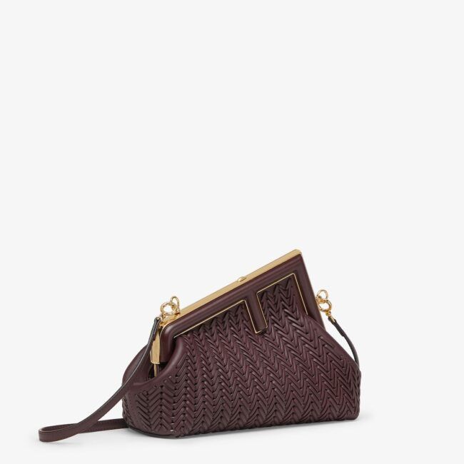 Fendi o1s1wg111224 Size: OS / Small Bag in Burgundy Size ONE SIZE - 2 Thumbnail
