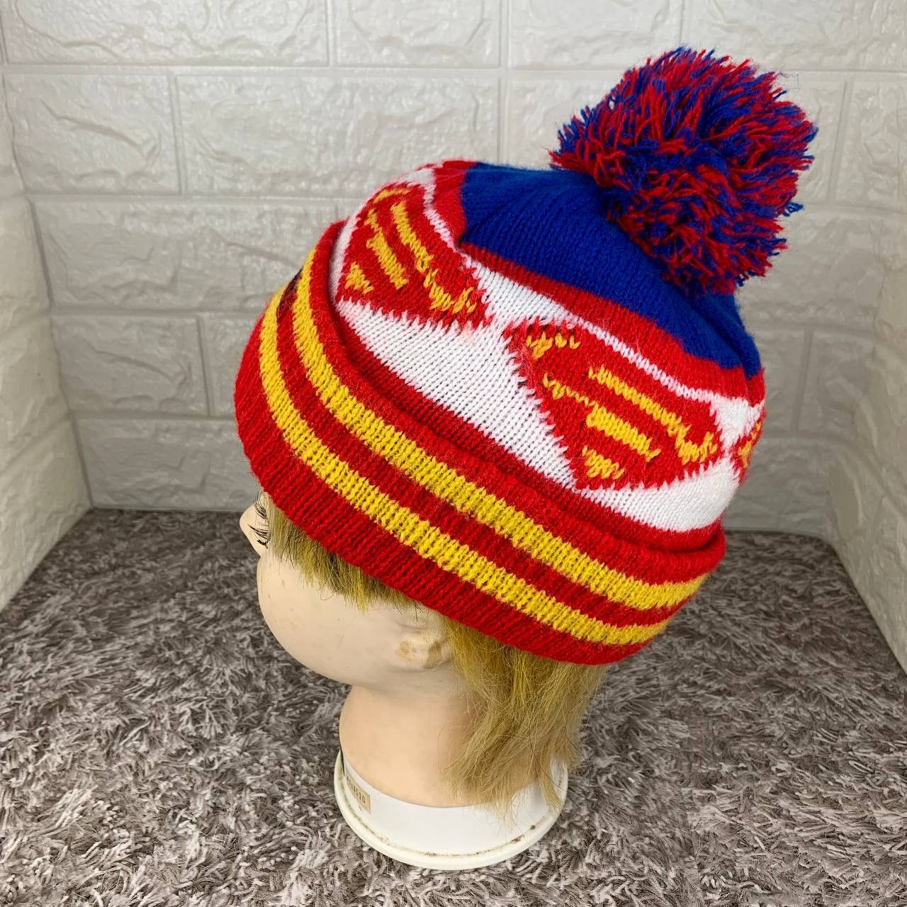 DC Comics × Disney SUPERMAN HAT Size ONE SIZE - 4 Thumbnail