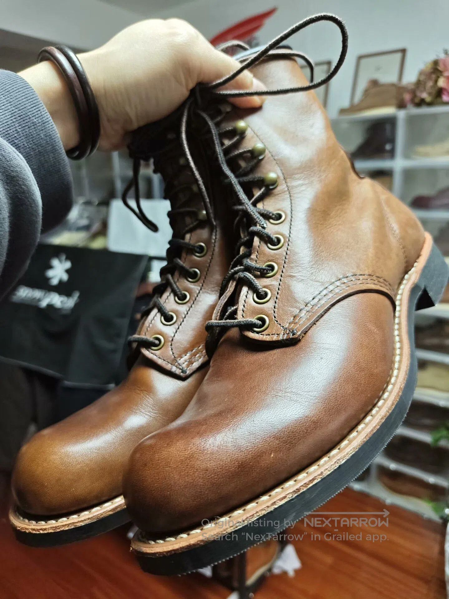 Red Wing Red Wing 2943 High Top. Size US 7.5 / EU 40-41 - 1 Thumbnail