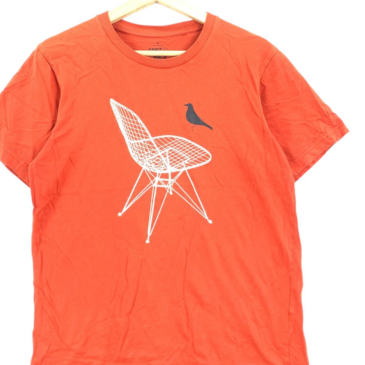 Uniqlo UNIQLO x EAMES OFFICE 2018 Collection Chair SPRZNY Tee Shirt Size US M / EU 48-50 / 2 - 3 Thumbnail