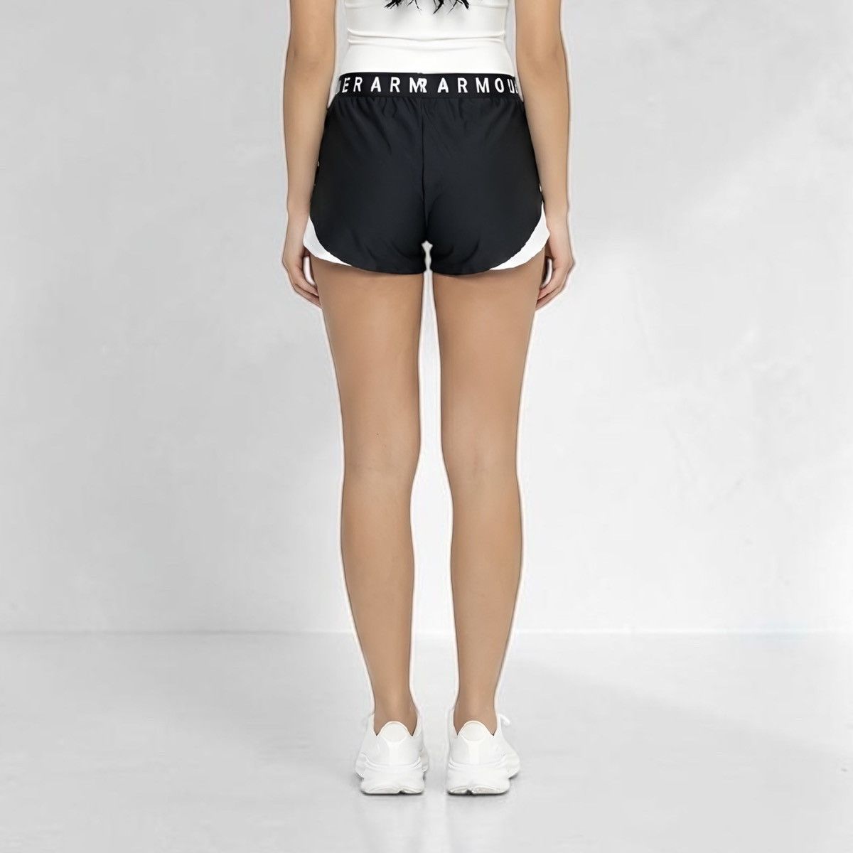 Under Armour Under Armour HeatGear® Play Up 3.0 Women’s Black Shorts Sz L Size 30" / US 8 / IT 44 - 3 Thumbnail