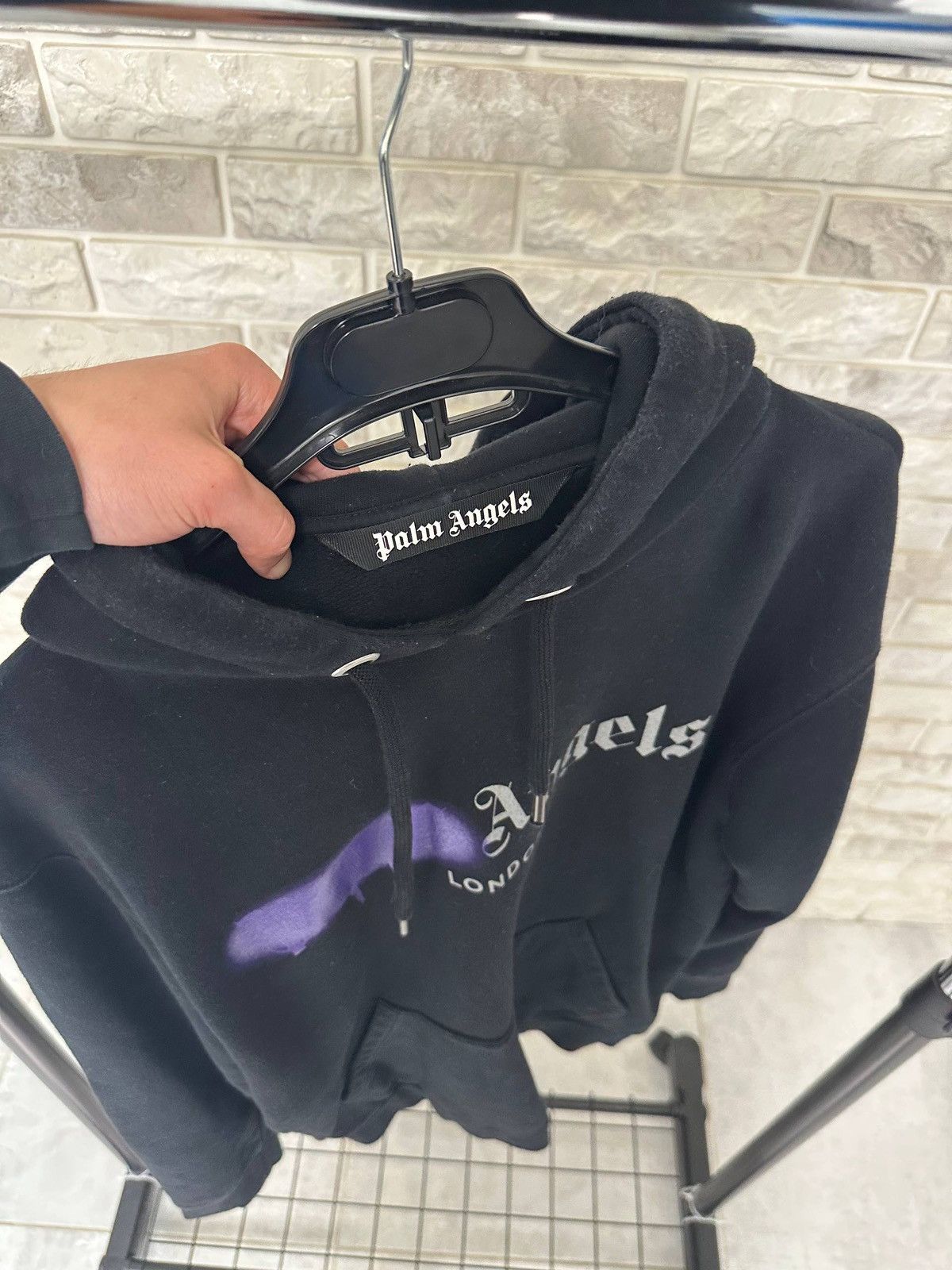 Palm Angels Palm Angels Sprayed Hoodie Size US S / EU 44-46 / 1 - 3 Thumbnail