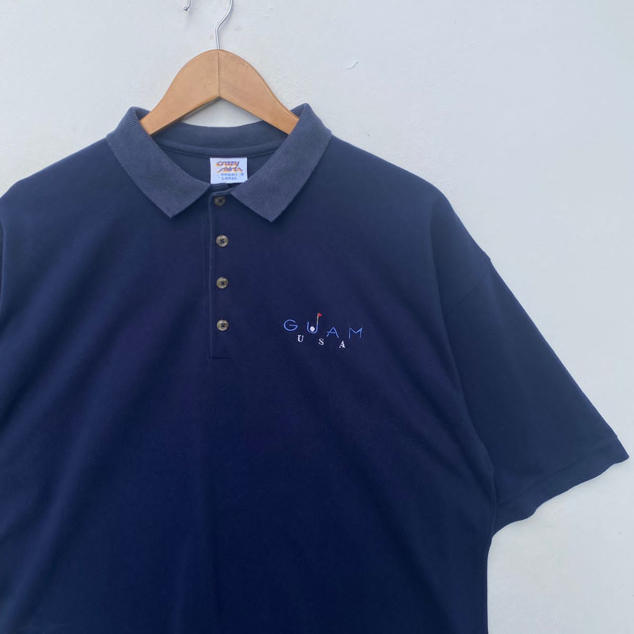 Vintage VINTAGE GUAM USA CRAZY SHIRTS POLO COLLARED Size US L / EU 52-54 / 3 - 3 Thumbnail