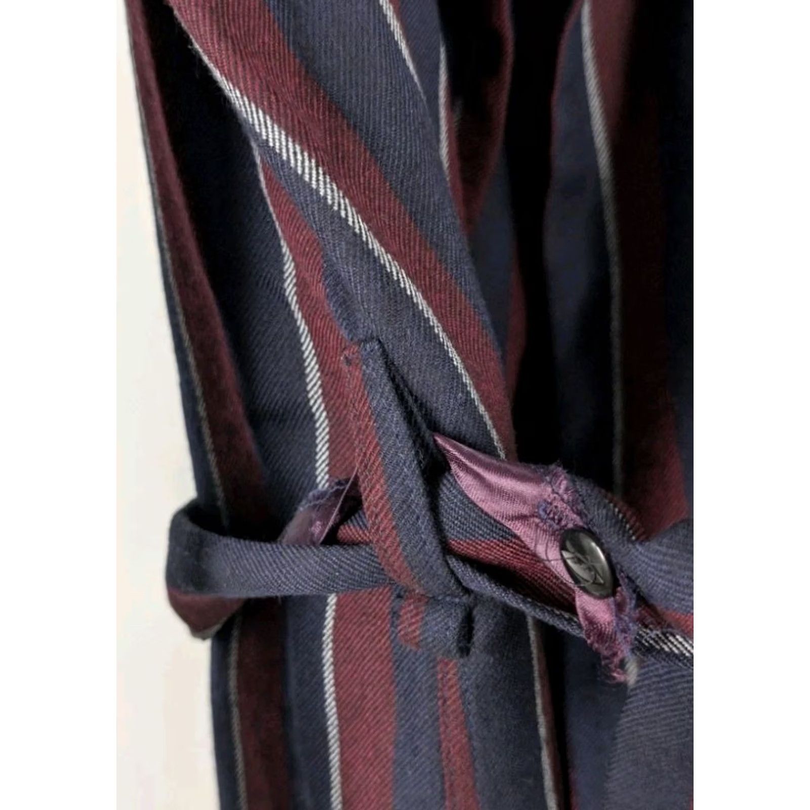 Brooks Brothers Brooks Brothers Vintage 60s Flannel Stripe England Wool Robe Large Belted Jacket Size US L / EU 52-54 / 3 - 5 Thumbnail