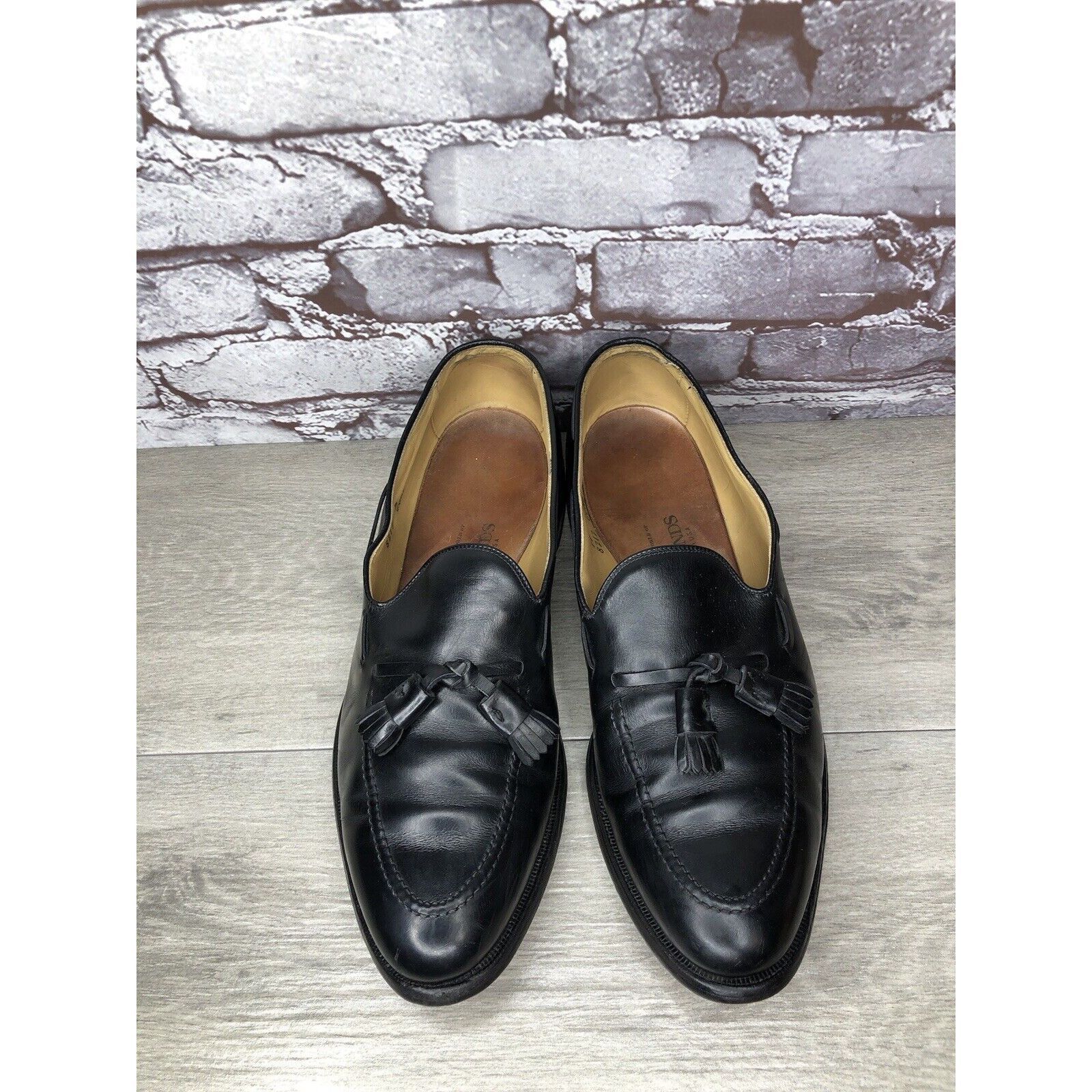 Allen Edmonds Allen Edmonds Grayson Black Leather Tassel Loafers Dress Sho Size US 11 / EU 44 - 22 Thumbnail
