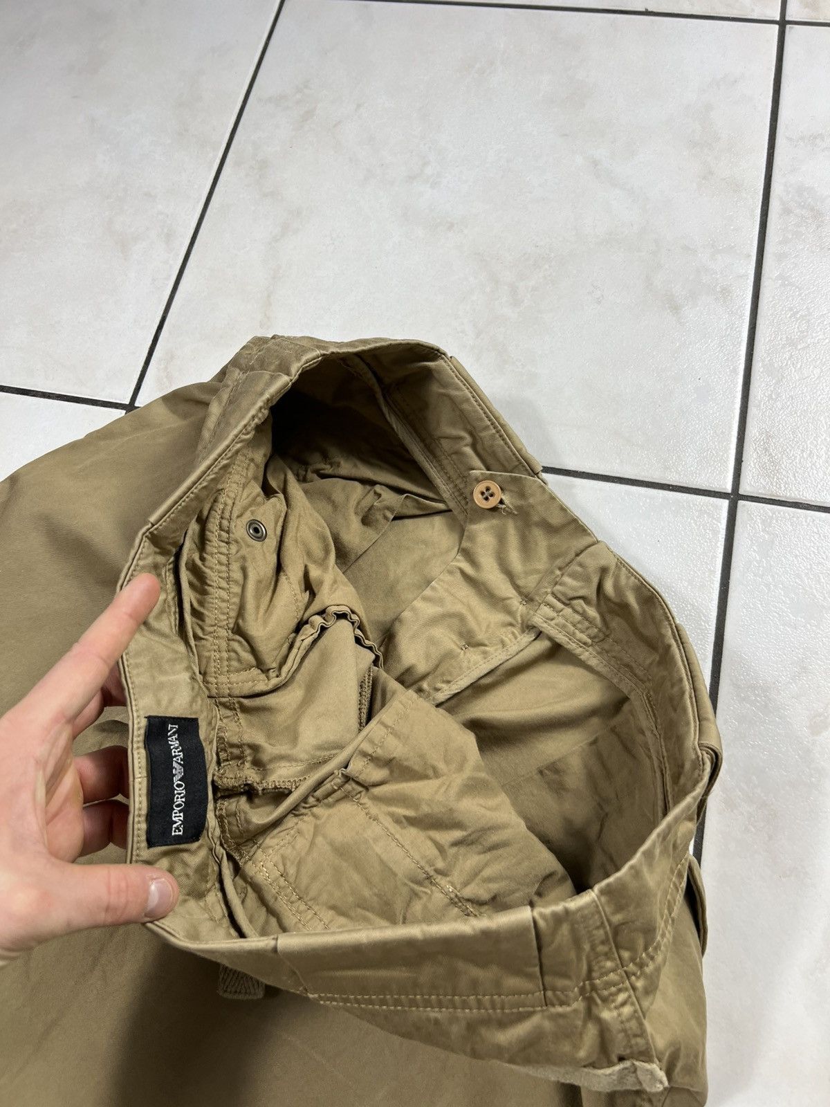 Emporio Armani Emporio armani big pockets cargo pants buckle back archive Size US 32 / EU 48 - 22 Thumbnail