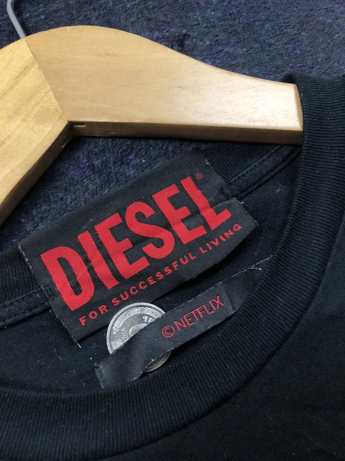 Diesel DIESEL x Netflix La Casa De Papel Big Logo TOKYO Streetwear Size US M / EU 48-50 / 2 - 5 Thumbnail