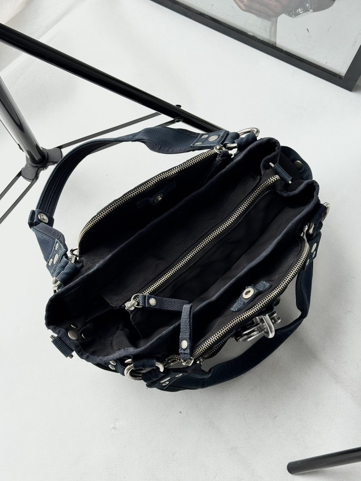 George Gina & Lucy Very Rare George Gina & lucy Y2k Alyx Bag Crossbody Handbag Size ONE SIZE - 7 Thumbnail