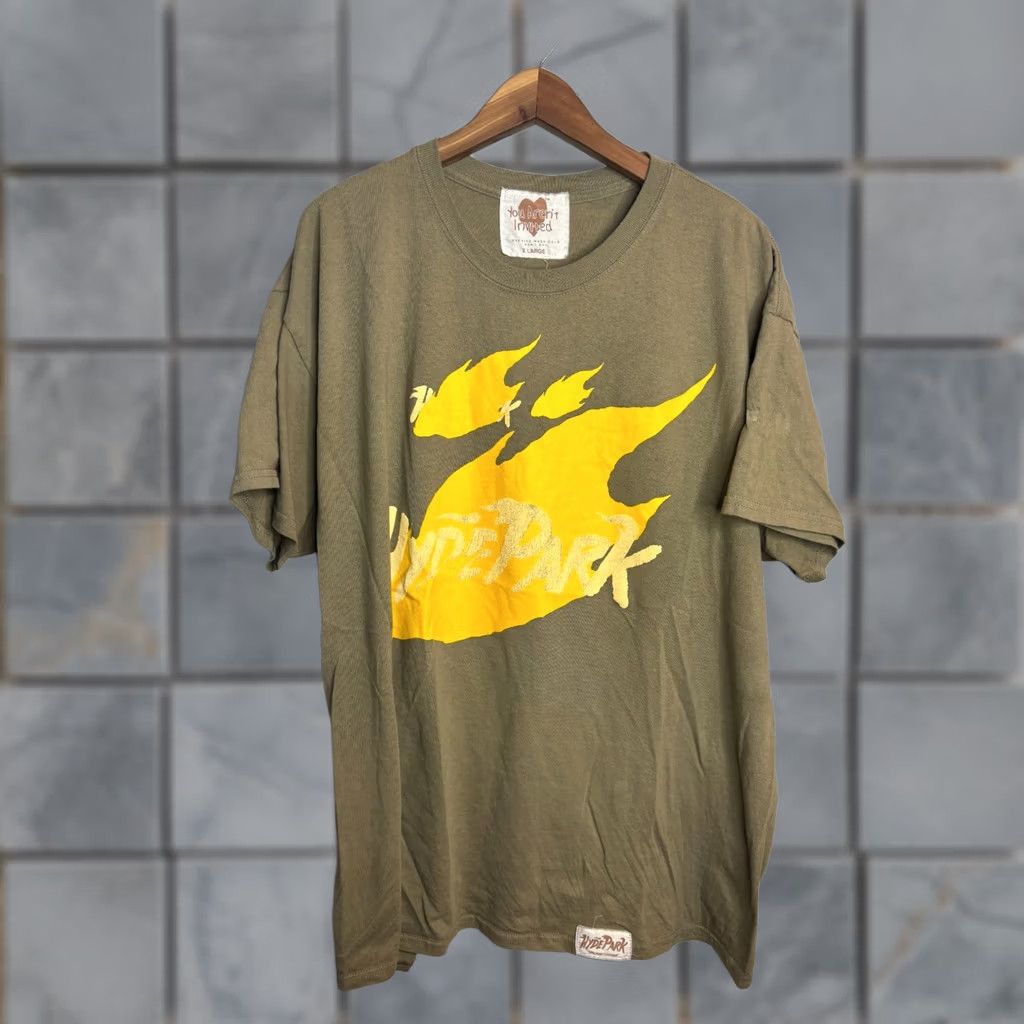 Vintage HYDE PARK T-Shirt Logo Tee 5258 XL Brown Men Short Sleeve Crew Neck Graphic Print City Designer Heart Vintage No QUESTION Size US XL / EU 56 / 4 - 1 Thumbnail