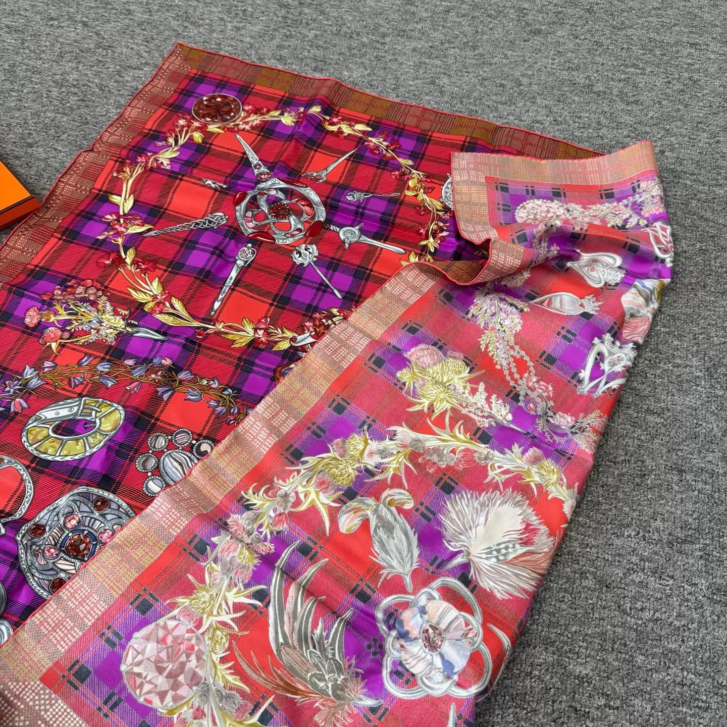 Hermes Hermes Kosmima Silk Scarf 99 New with Box Size ONE SIZE - 3 Thumbnail