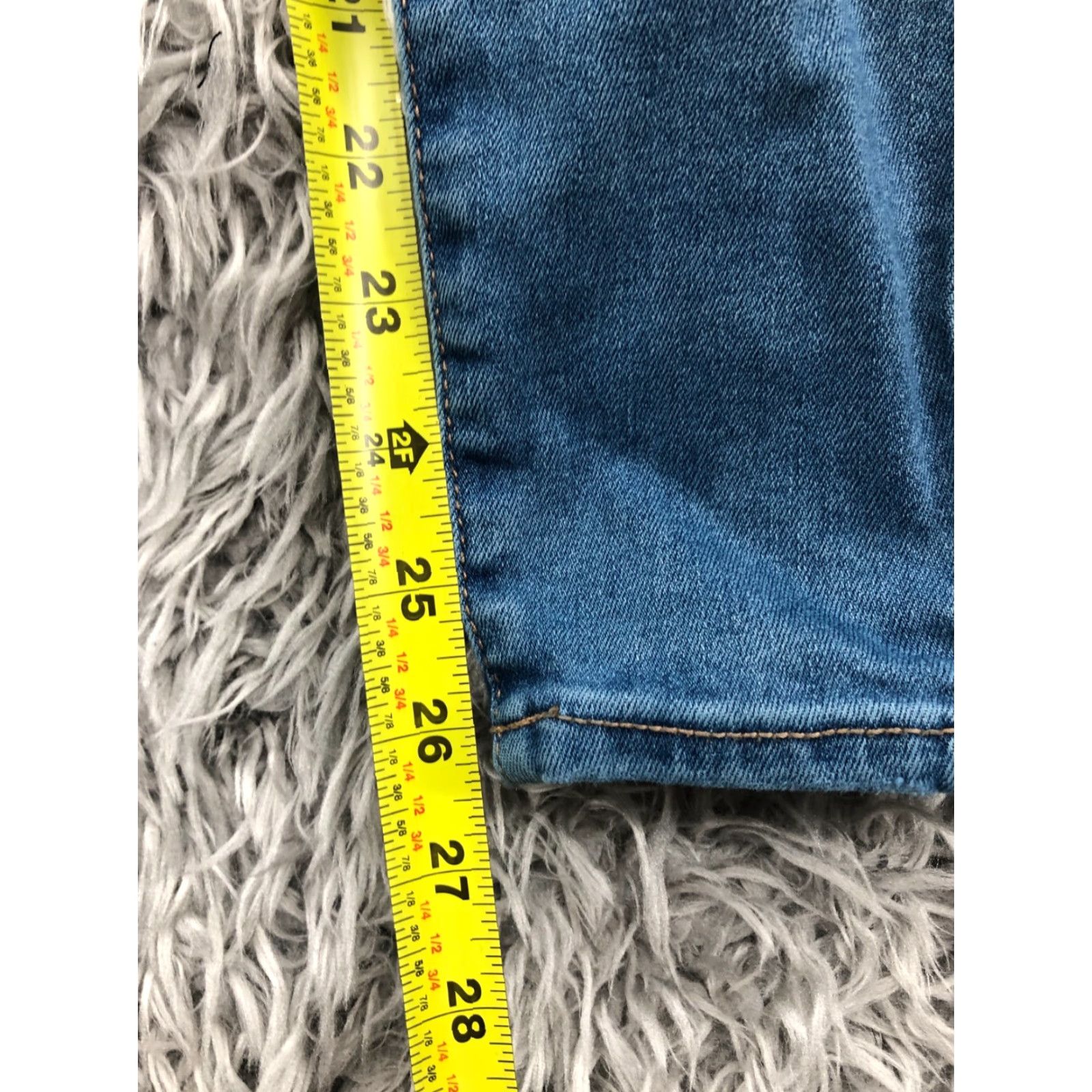 American Eagle Outfitters American Eagle Outfitters Skinny Jeans Size 4 Short Womens Medium Wash Blue Flaw Size 27" / US 4 / IT 40 - 3 Thumbnail