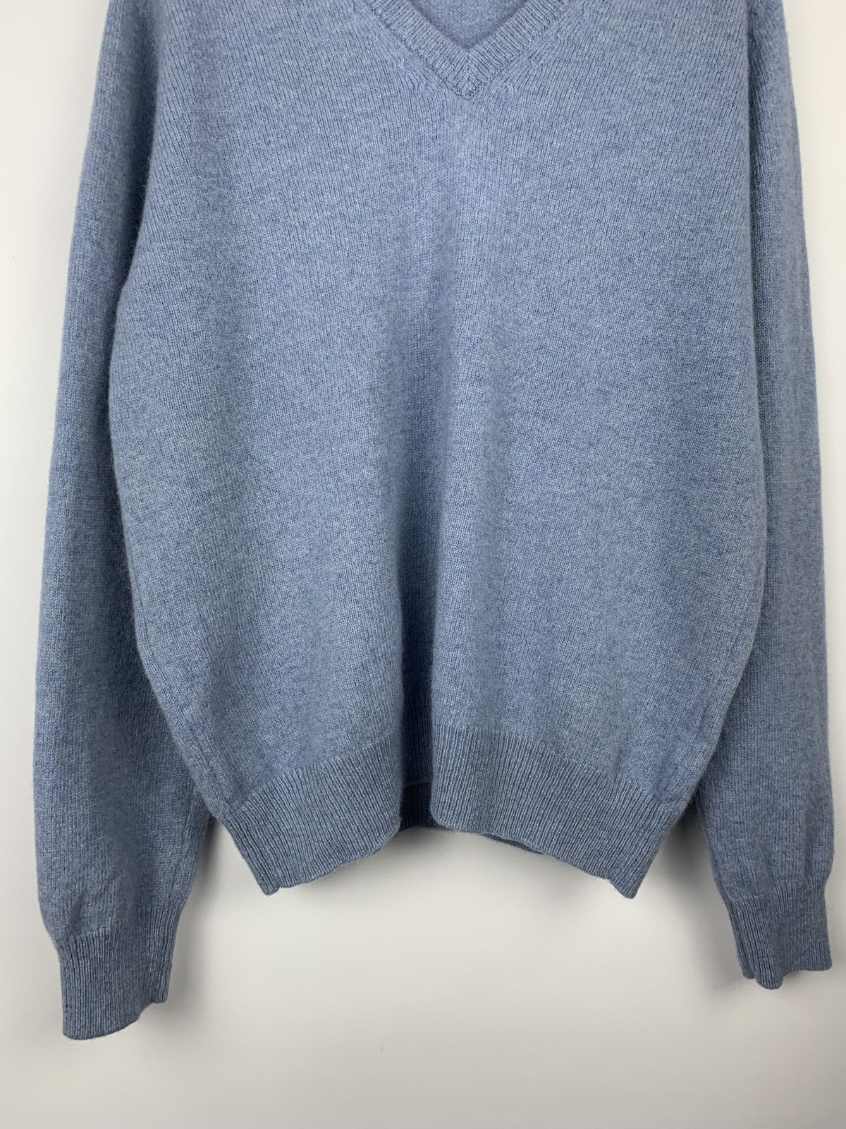 Designer House of Bruar Wool Jumper Sweater V-neck Men’s Size L Blue Size US L / EU 52-54 / 3 - 3 Thumbnail