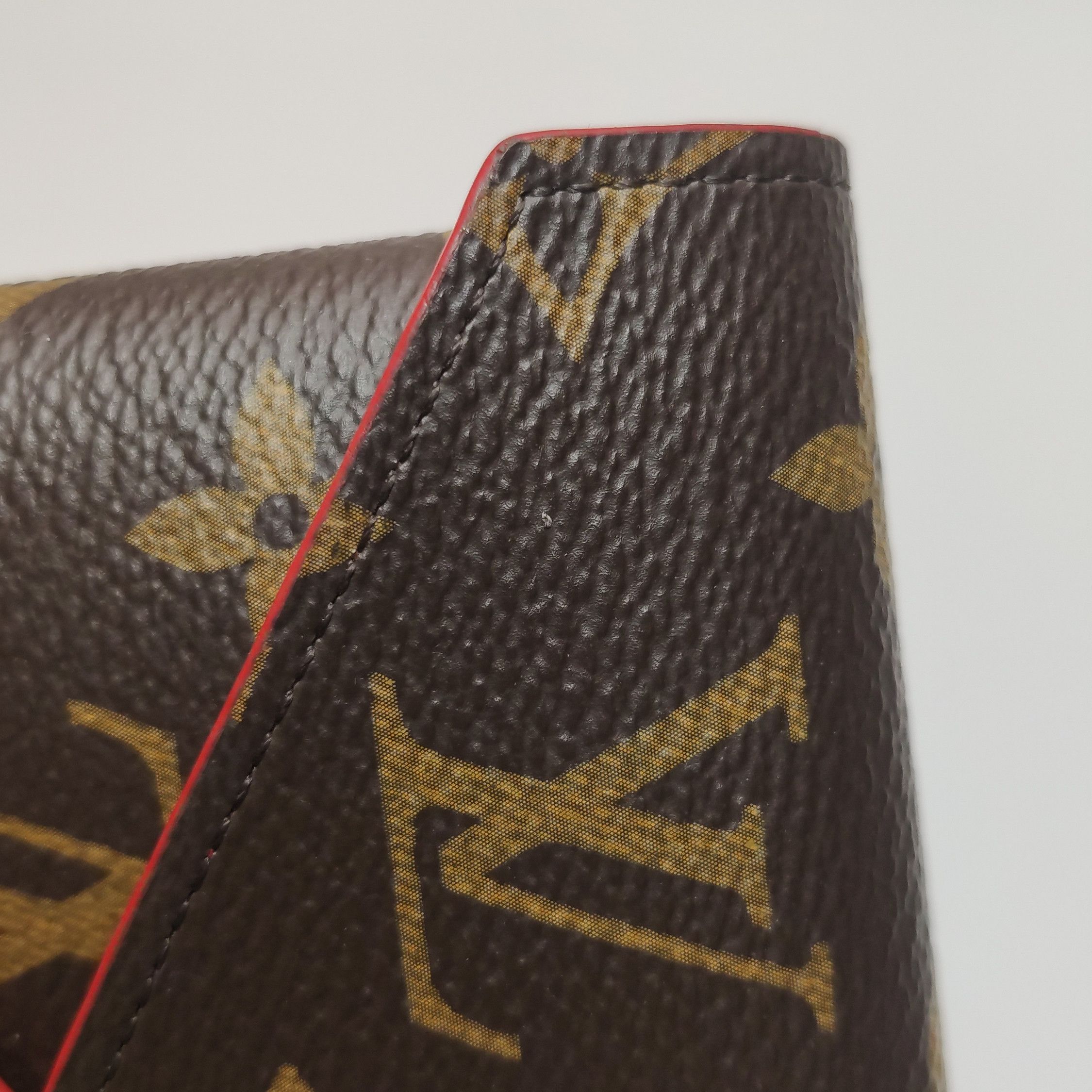 Louis Vuitton Louis Vuitton (LV) Pochette KirigamiMonogram print independ Size ONE SIZE - 8 Thumbnail