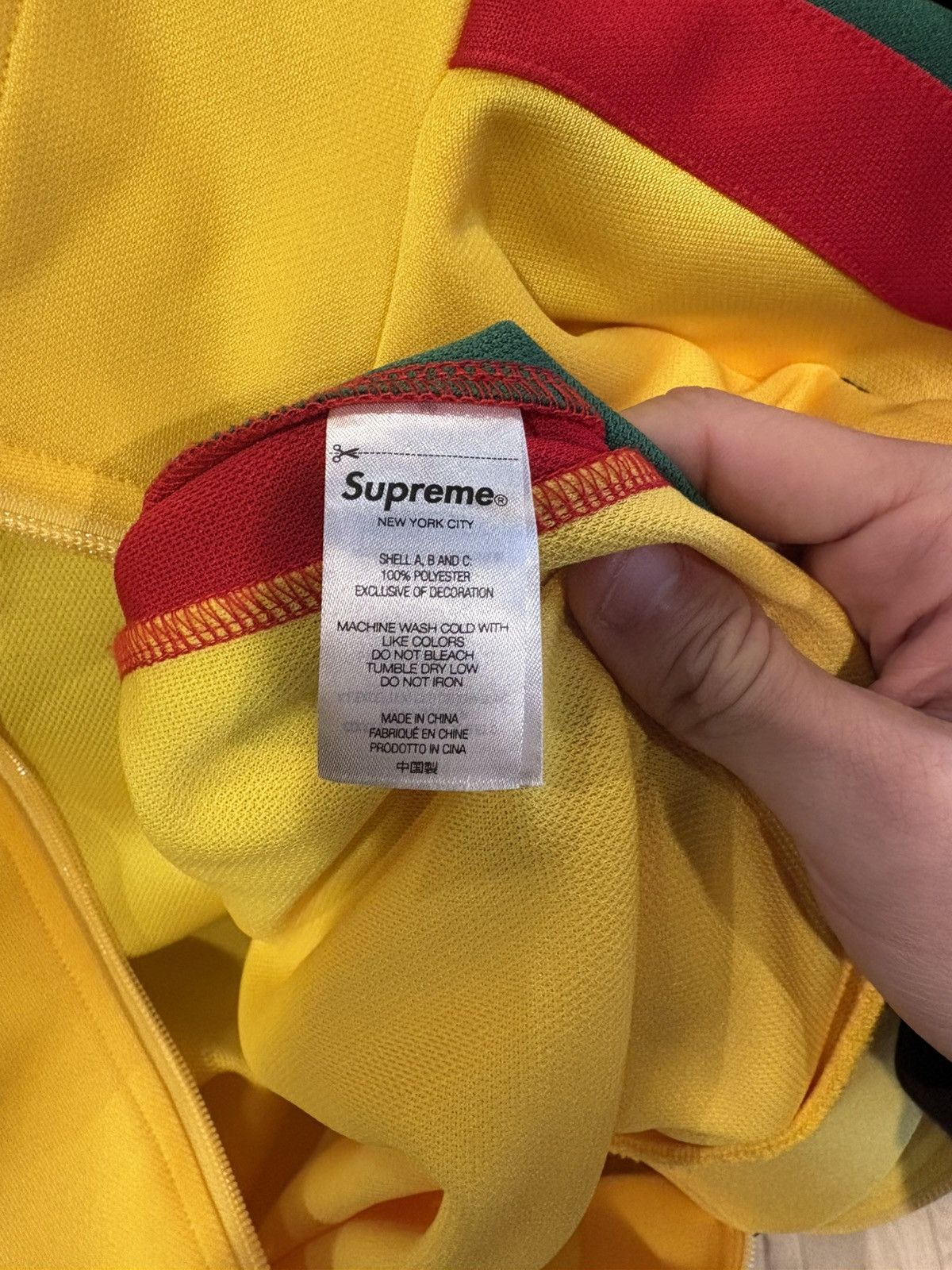 Supreme × Umbro Supreme Umbro Yellow Jacket Size Large Size US L / EU 52-54 / 3 - 4 Thumbnail