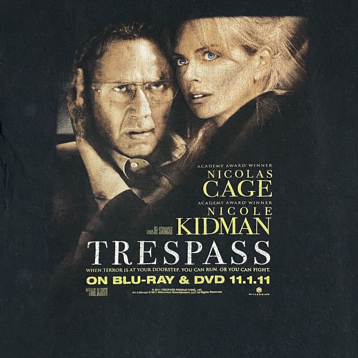 Vintage Movie trespass nicolas cage nicole kidman poster film Size US M / EU 48-50 / 2 - 2 Thumbnail