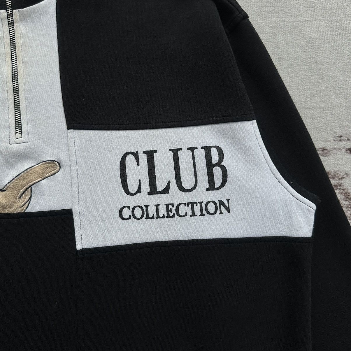Valentino VINTAGE CALRO VALENTINO ITALY LUXURY FASHION EMBROIDERY LOGO Size US M / EU 48-50 / 2 - 10 Thumbnail
