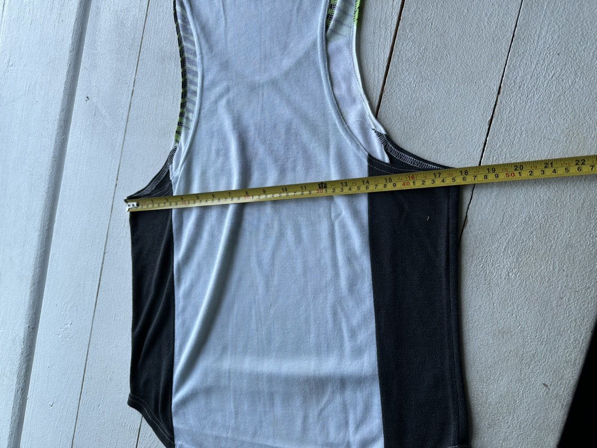 Nike 90s🚨NIKE Y2K BIG LOGO MADE IN USA vintage tank top Size US M / EU 48-50 / 2 - 10 Thumbnail