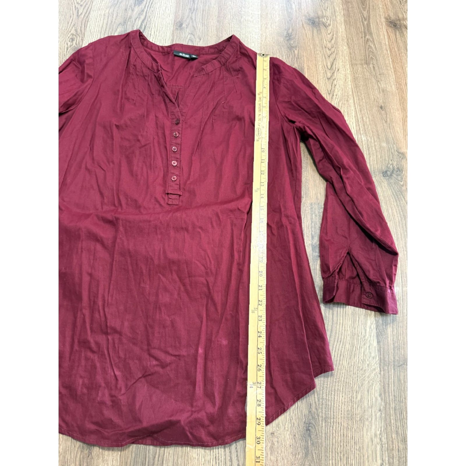Vintage a.n.a Shirt Women's XL Red Long Sleeve V-Neck 1/4 Button T-Shirt Size XL / US 12-14 / IT 48-50 - 7 Thumbnail
