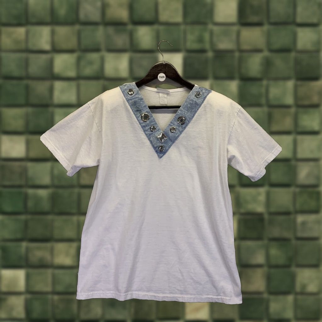Denime VINTAGE 1990s Made in USA Faux Denim Jewled Collar Womens Shirt L White/Blue 1990s Womens Shirt Size L / US 10 / IT 46 - 1 Thumbnail