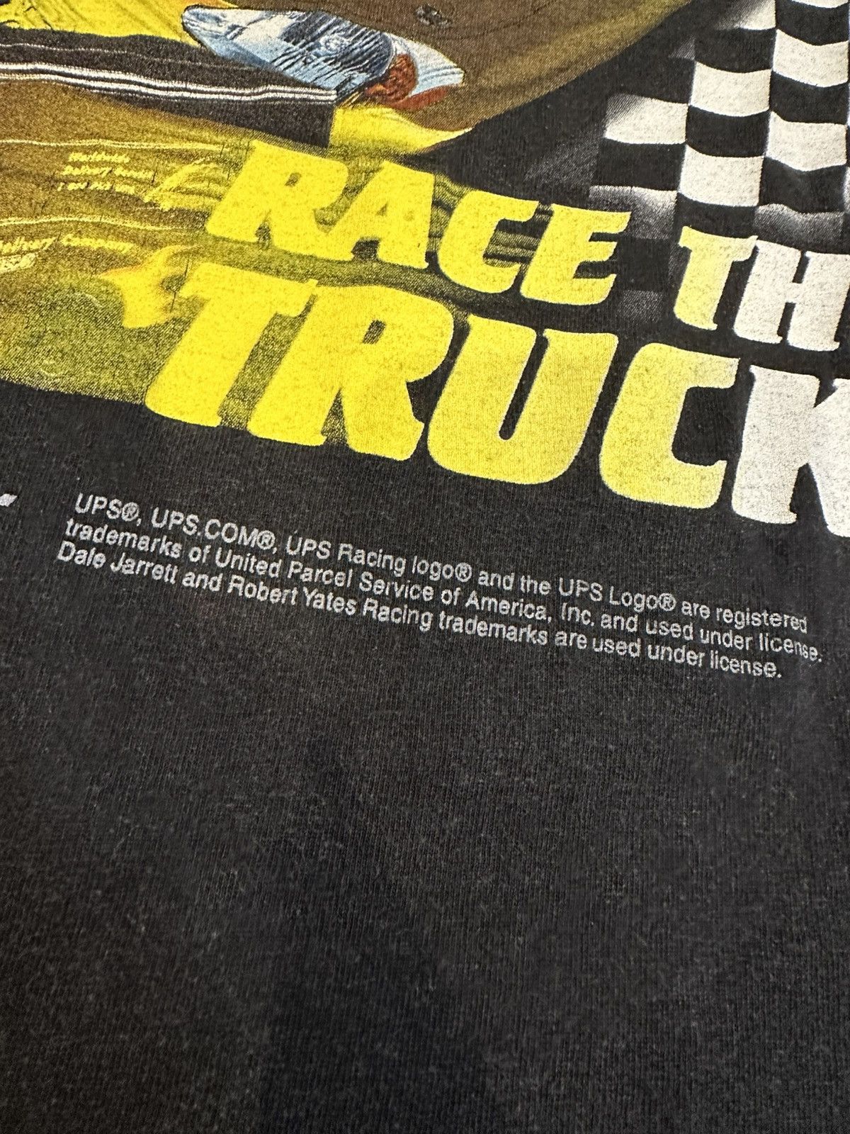 NASCAR Vintage Y2K NASCAR Dale Jarett 88 UPS Shirt Tee 2000s Size US L / EU 52-54 / 3 - 3 Thumbnail