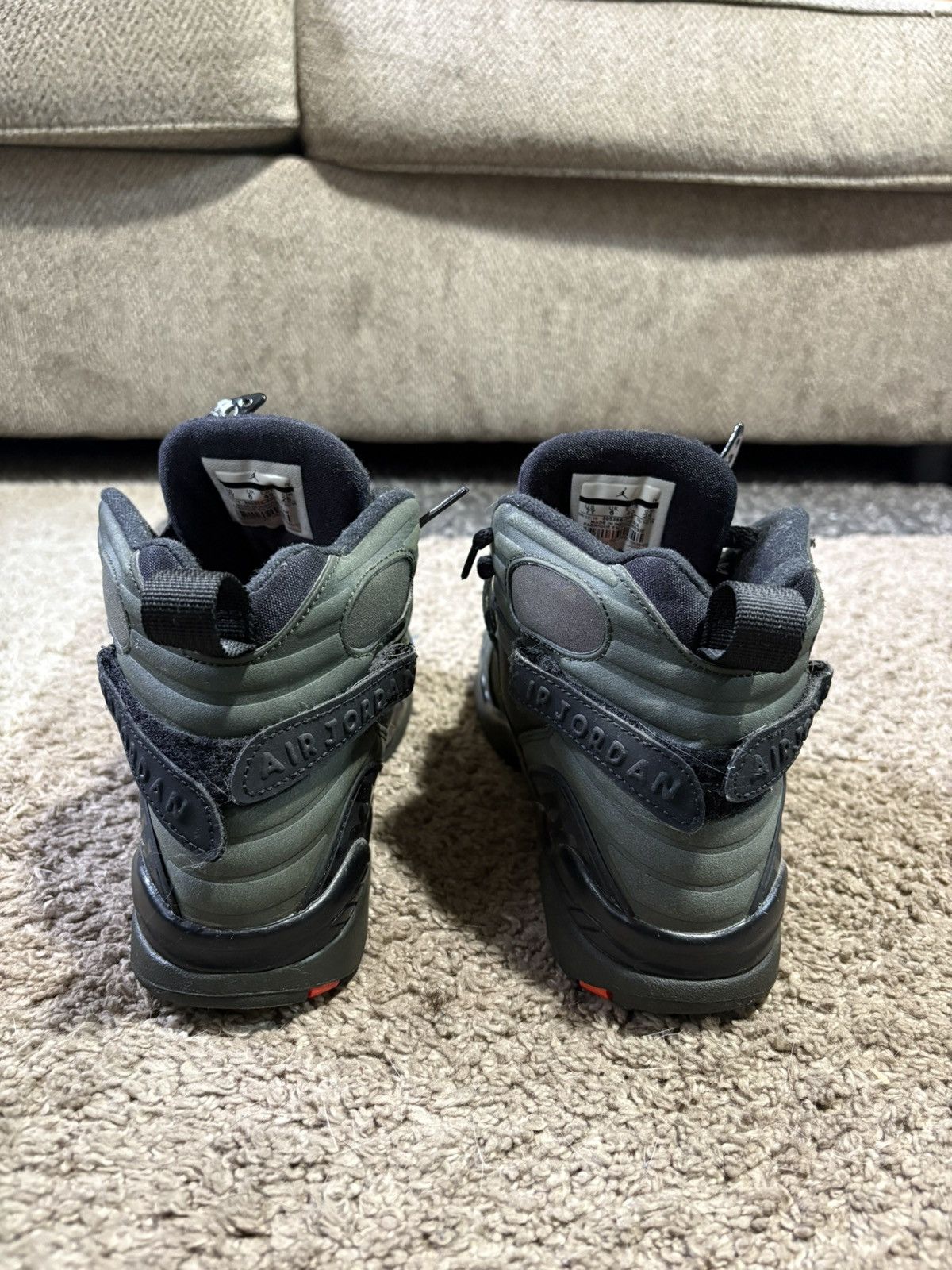 Jordan Brand JORDAN 8 RETRO 'TAKE FLIGHT' Size US 7 / EU 40 - 3 Thumbnail