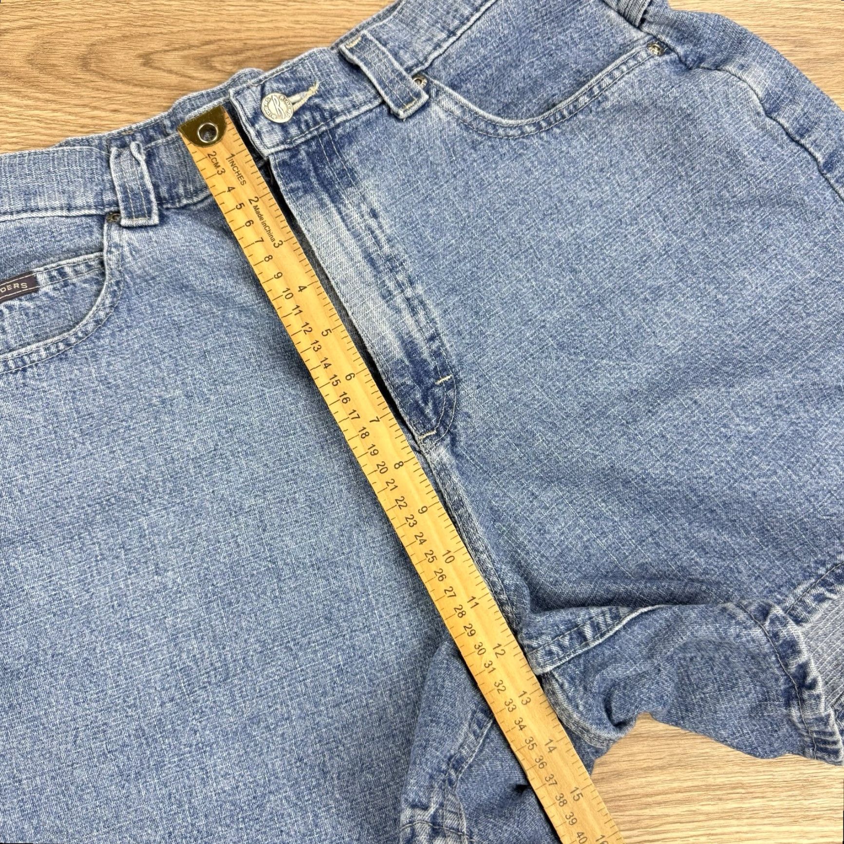 Lee VINTAGE Lee Riders Shorts Womens 14M Blue High Rise Denim Jean Rear Buckle Clinch Short Women's 14M Blue Mom Rise Denim Lee Size 36" / US 14 / IT 50 - 5 Thumbnail