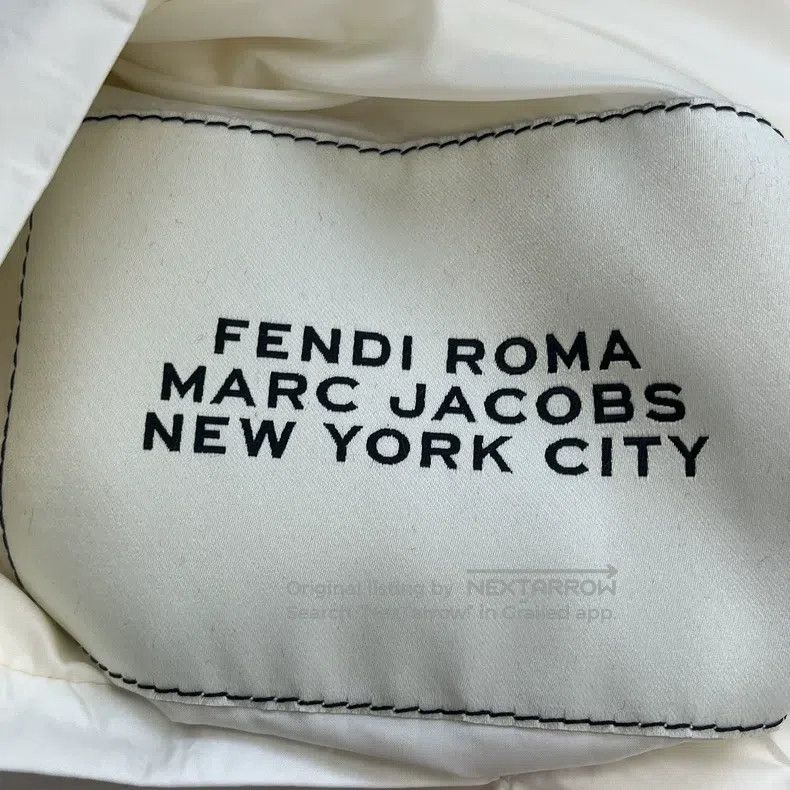 Fendi Fendi White Hooded Jacket, Suitable for Spring and Autumn Size US S / EU 44-46 / 1 - 7 Thumbnail