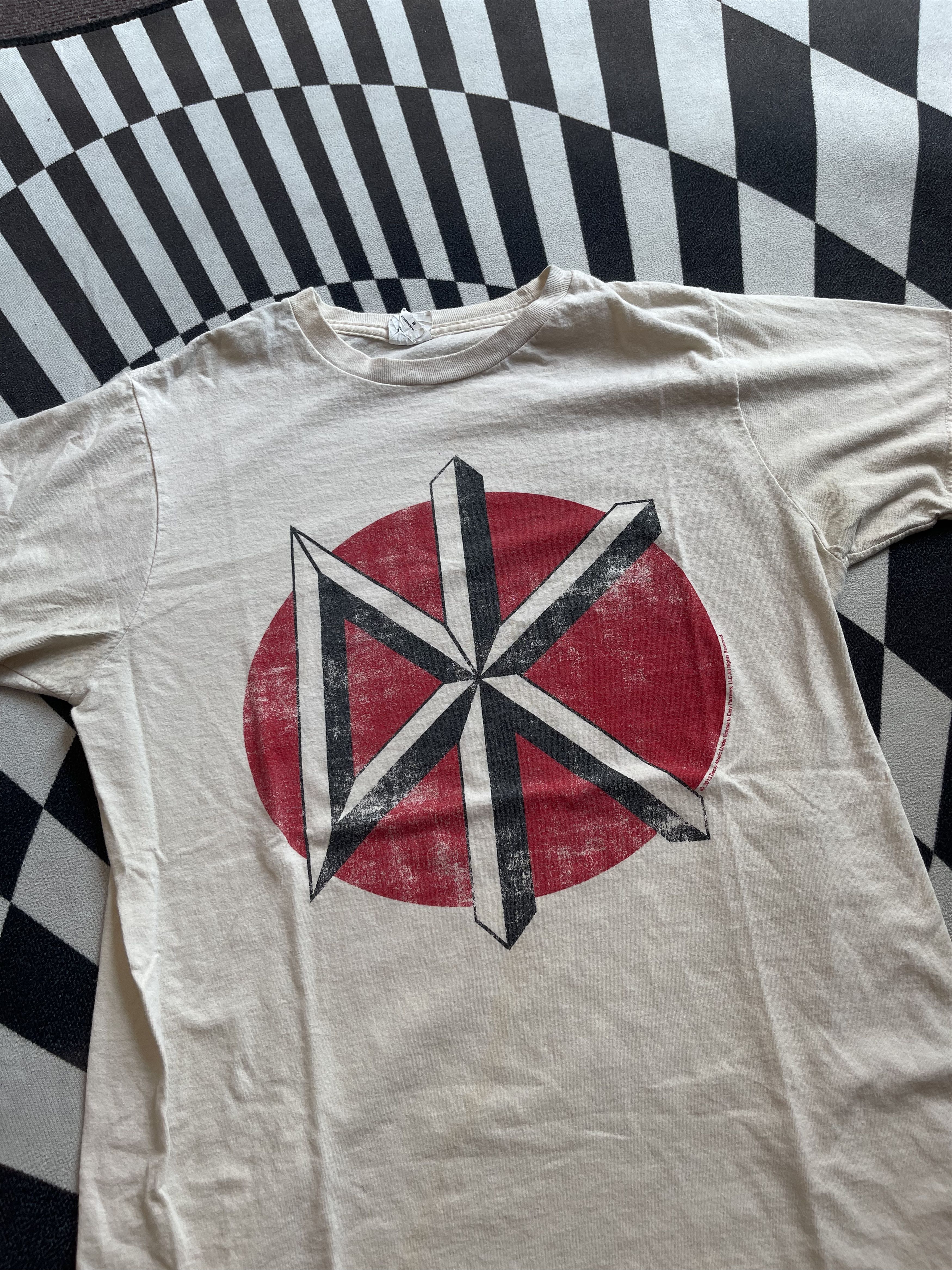 Band Tees Vtg Dead Kennedys Logo Tee 2013 Decay Music Punk Rock Size US M / EU 48-50 / 2 - 2 Thumbnail
