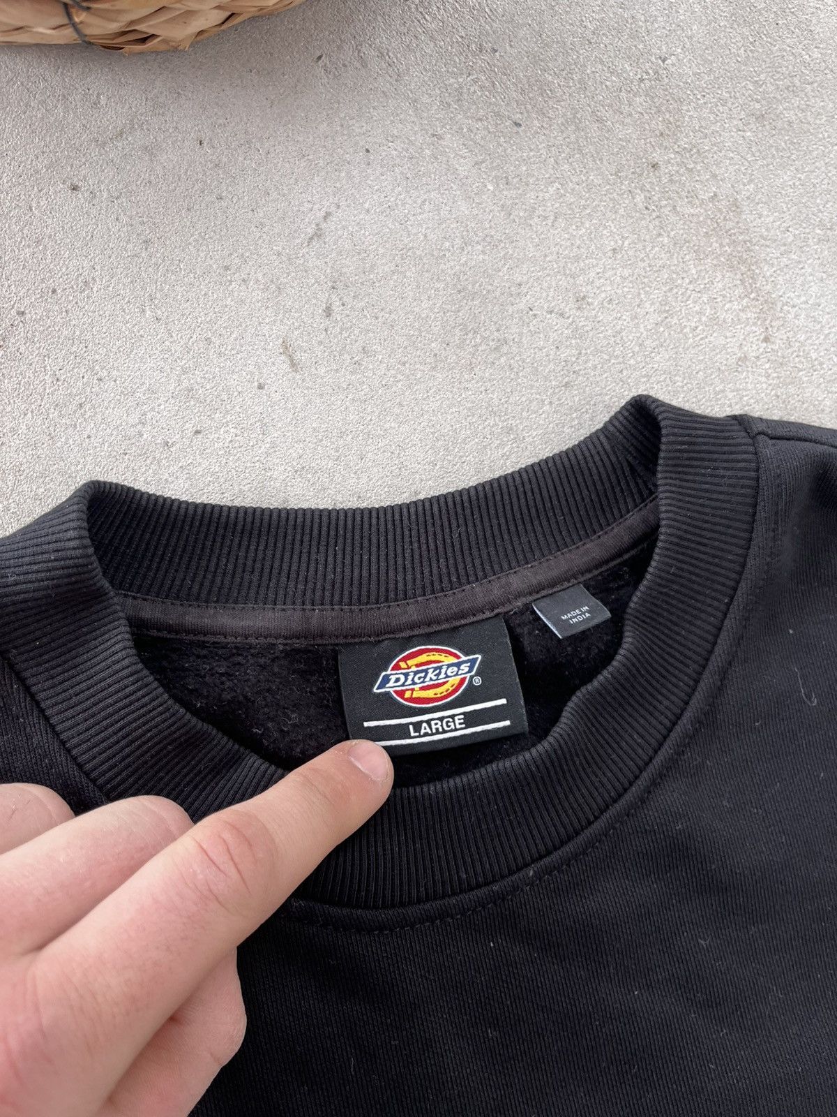 Dickies Vintage Dickies Black Sweatshirt Big logo Sk8 Basic Size US L / EU 52-54 / 3 - 14 Thumbnail
