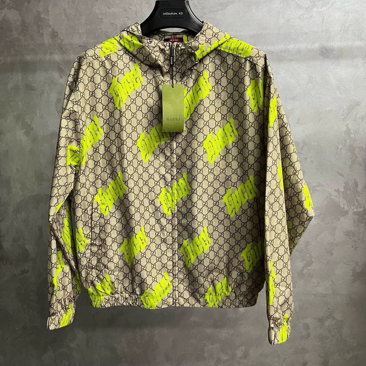 Gucci Gucci Printed Green Jacket XS Women Size XS / US 0-2 / IT 36-38 - 1 Thumbnail