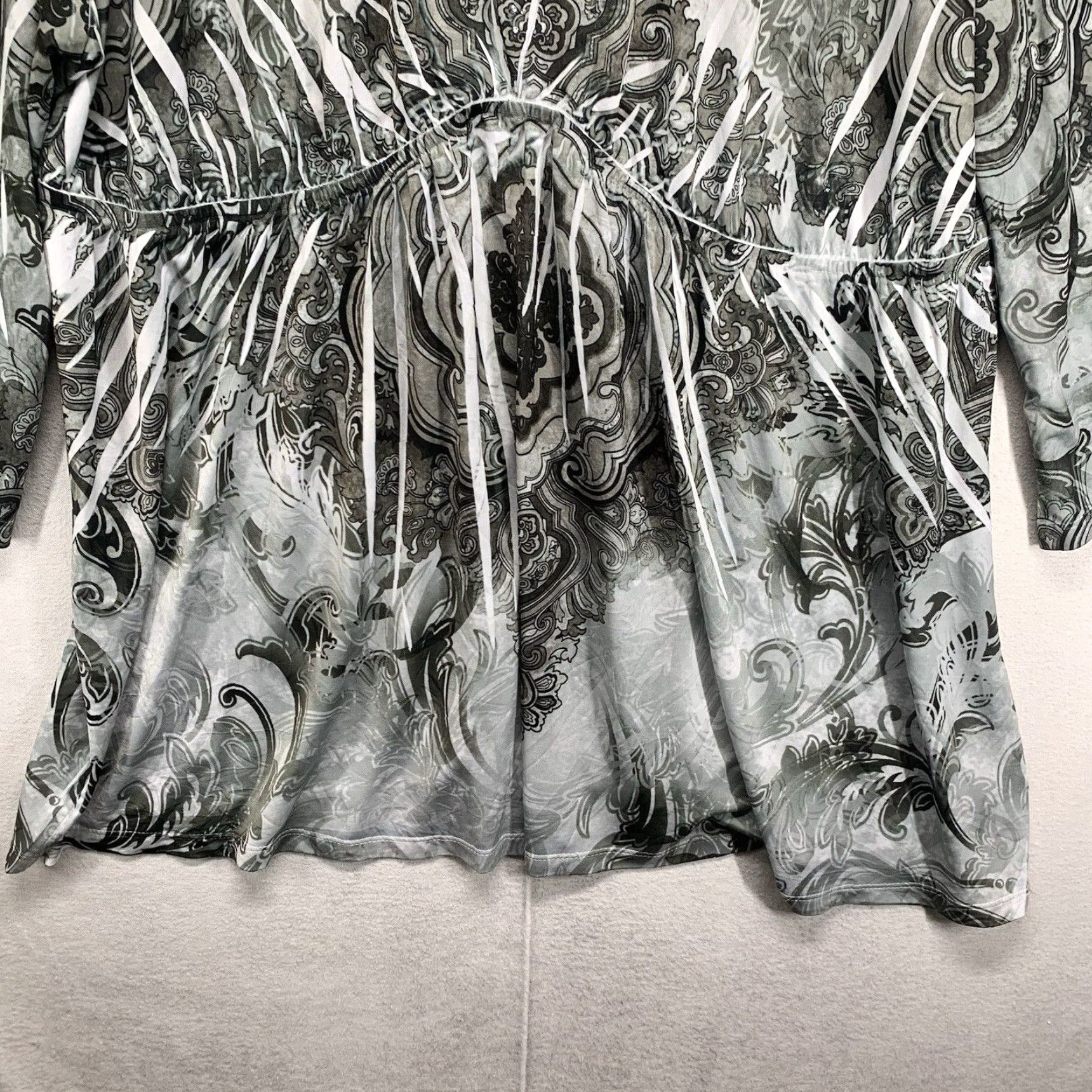 Faded Glory Faded Glory Tunic Blouse 3X Women Gray Geometric Boho Art 3/4 Sleeve Boat Neck Pullover Rhinestone Plus Size Ladies Fashion Size XXL / US 16-18 / IT 52-54 - 6 Thumbnail