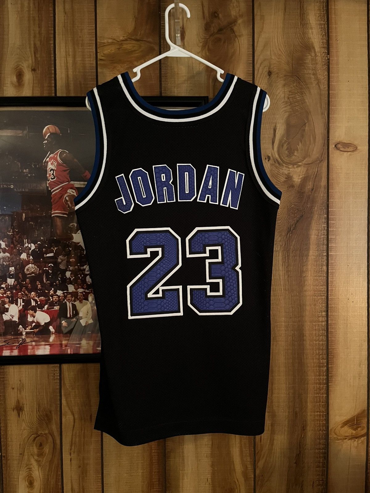 Renzo Cardoni Renzo Cardoni Snakeskin Jordan Jersey Size US M / EU 48-50 / 2 - 4 Thumbnail