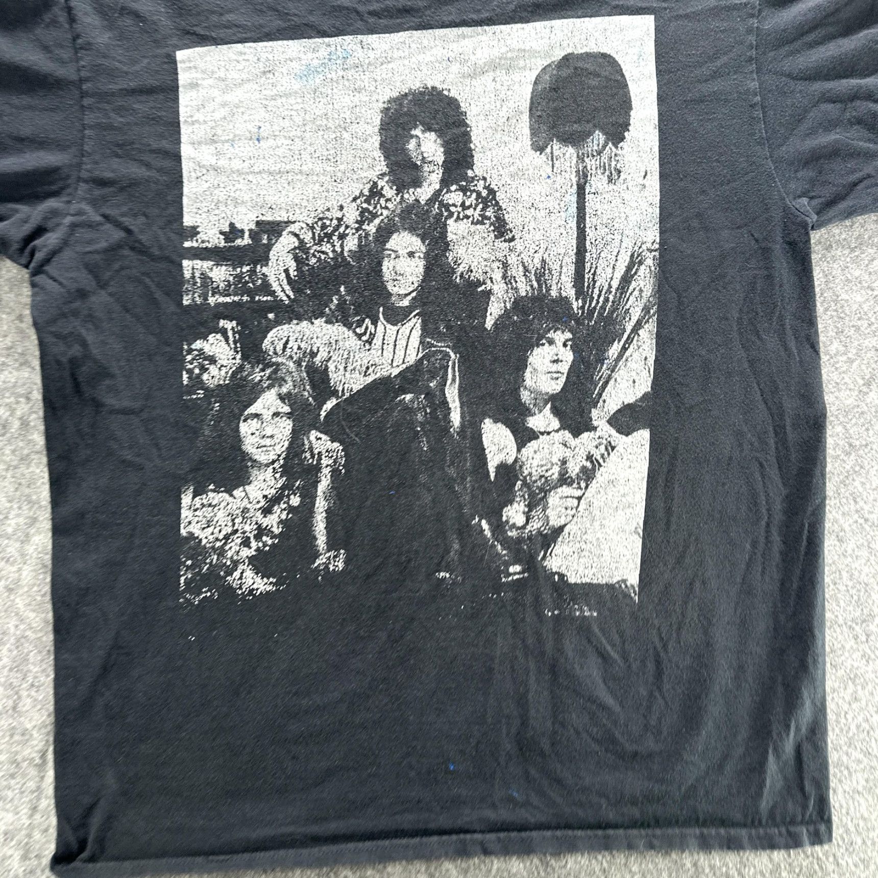 Vintage Rock Band Graphic Shirt Mens Medium Black Photo Print Vintage Style Tee Size US M / EU 48-50 / 2 - 5 Thumbnail