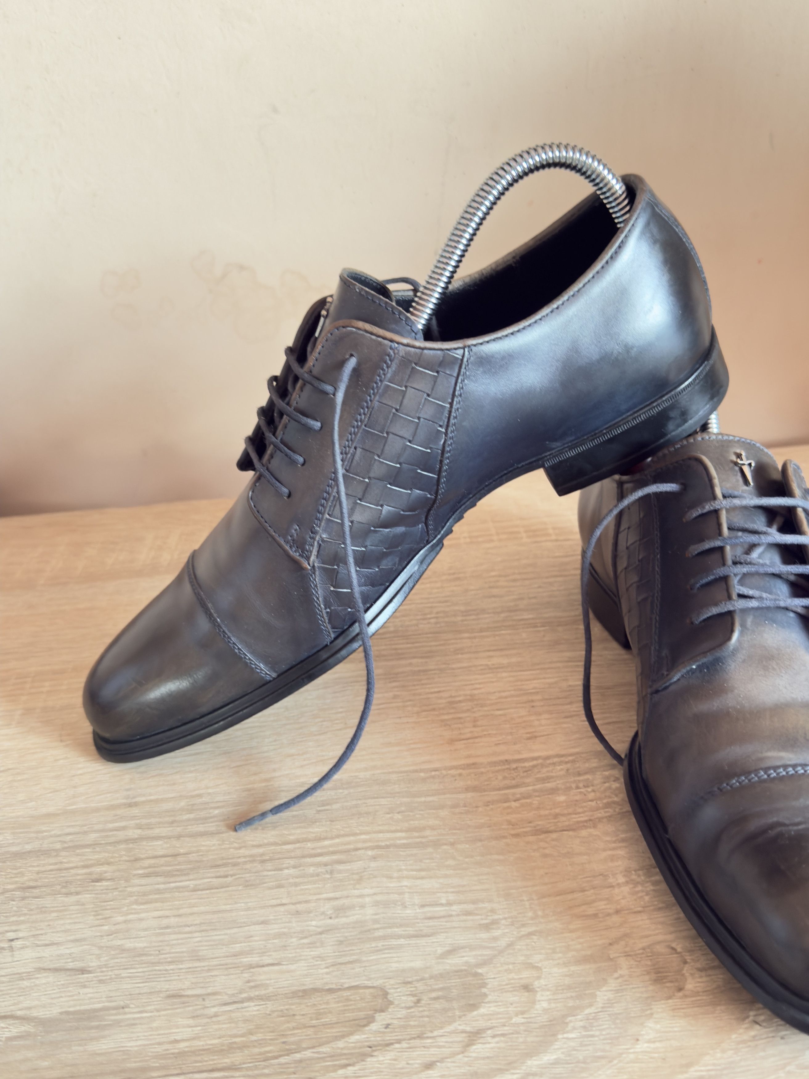 Paciotti Cesare paciotti derby leather shoes fit 40/41 EU 7 / 7.5 US Size US 7 / EU 40 - 3 Thumbnail