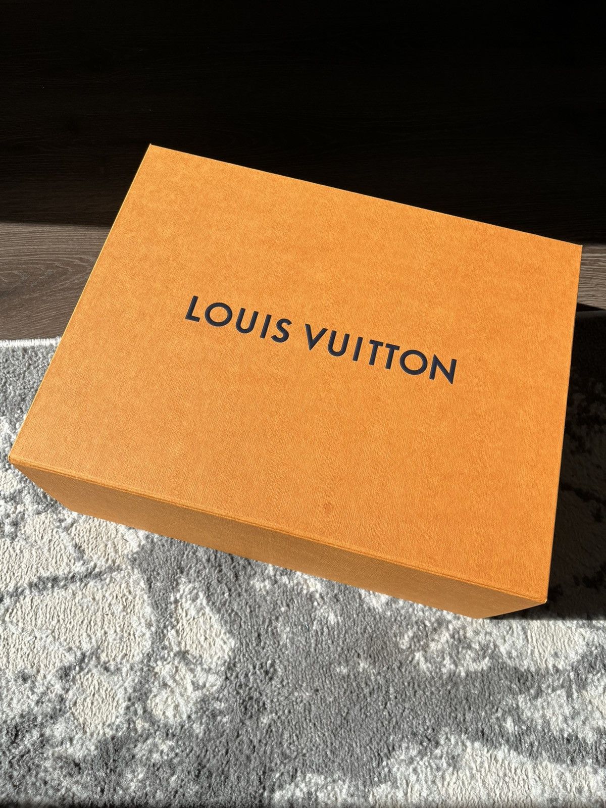 Louis Vuitton Louis Vuitton Laureate Platform Desert Boots Size US 7 / IT 37 - 11 Thumbnail