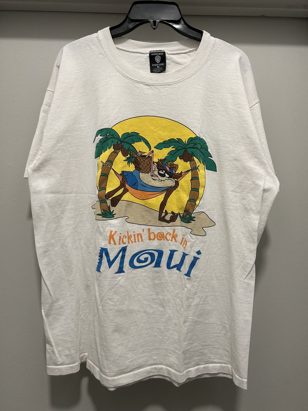 Vintage Vintage Looney Tunes Maui Tee Size US XL / EU 56 / 4 - 1 Thumbnail