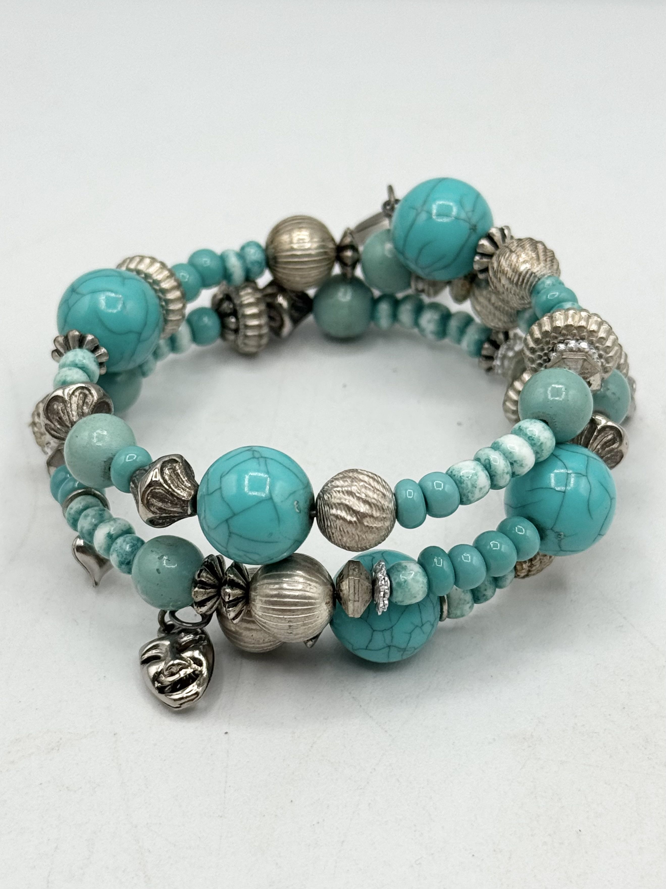 Other Vintage blue beaded charm wrap bracelet Size ONE SIZE - 3 Thumbnail