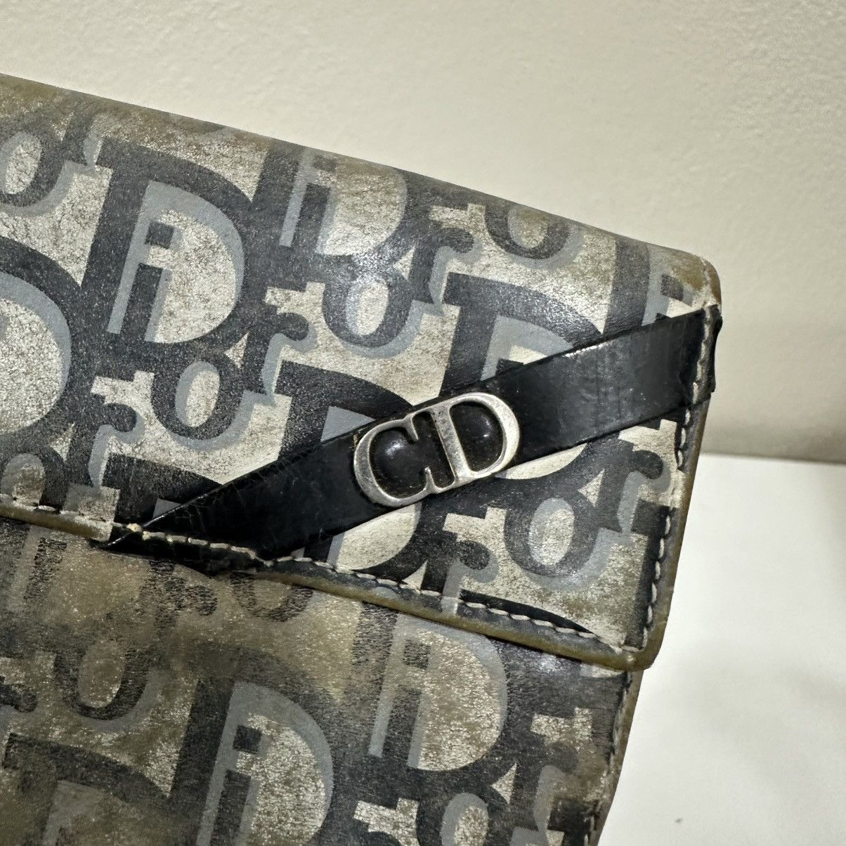 Dior ‼️YES‼️ CHRISTIAN DIOR MONOGRAM LEATHER BIFOLD WALLET Size ONE SIZE - 3 Thumbnail