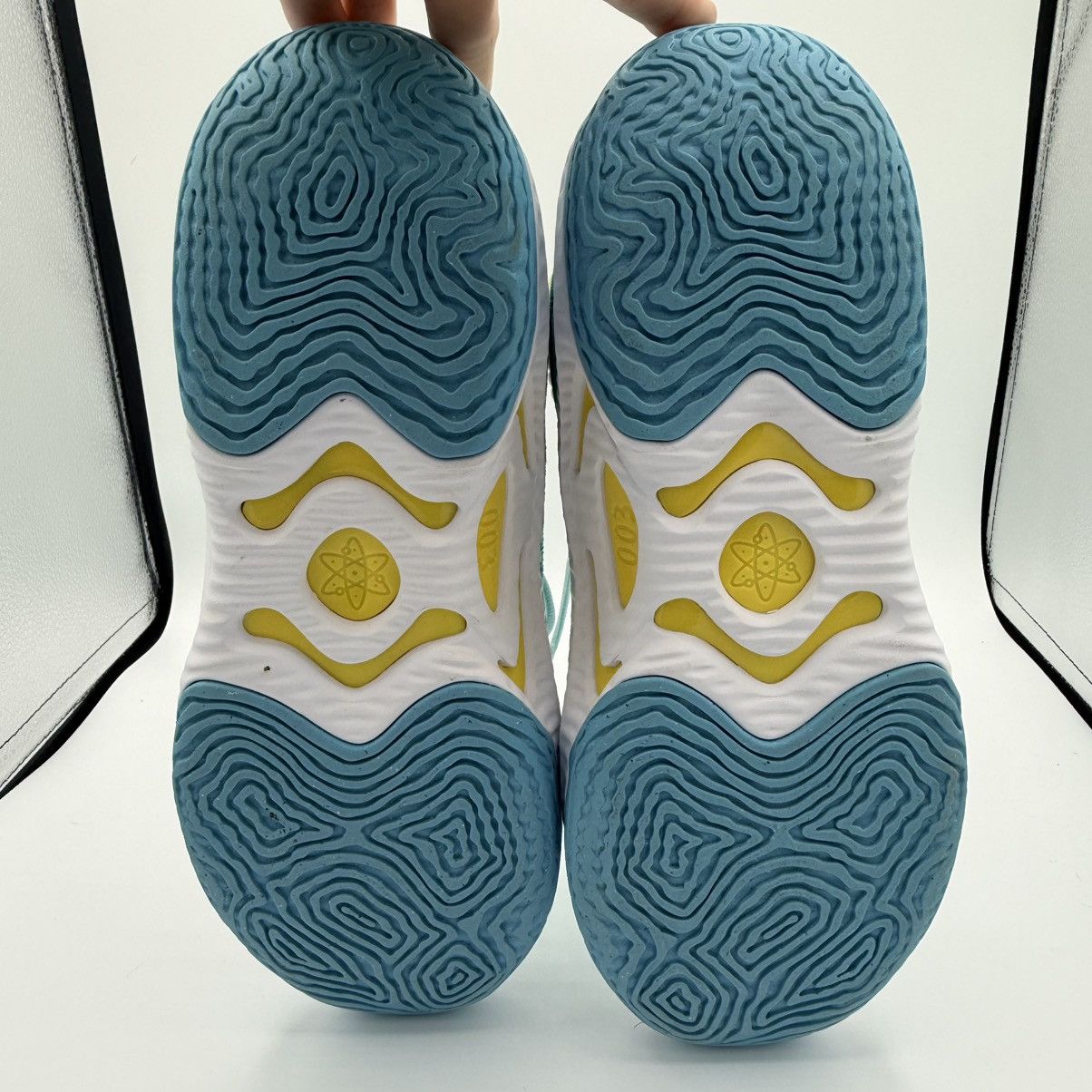 Nike Nike Cosmic Unity Teal Yellow Knit Sneakers US 13 Basketball Size US 13 / EU 46 - 7 Thumbnail