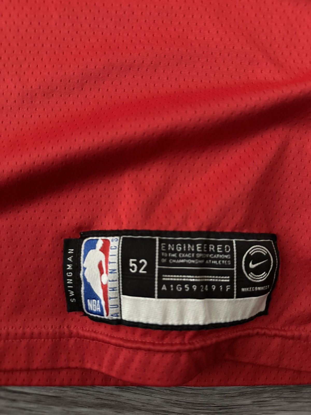 Nike × Vintage Nike Chicago Bulls Zach Lavine #8 Nba Basketball Jersey Size US XL / EU 56 / 4 - 9 Thumbnail