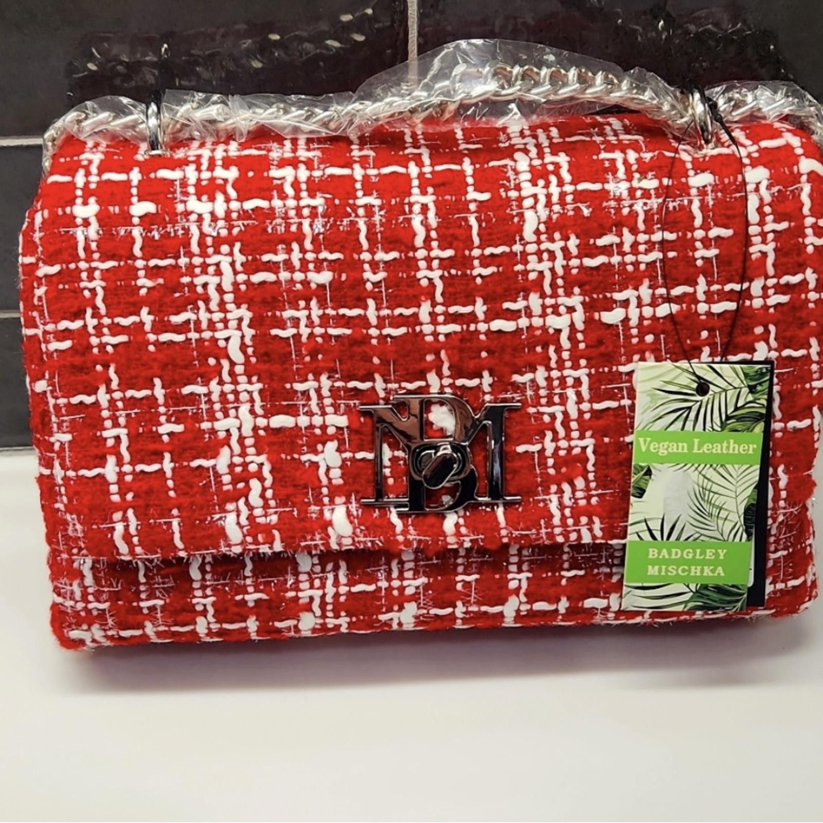 Designer Baffled Mischka Boucle Red Checkered Tweed Shoulder Bag New Size ONE SIZE - 3 Thumbnail