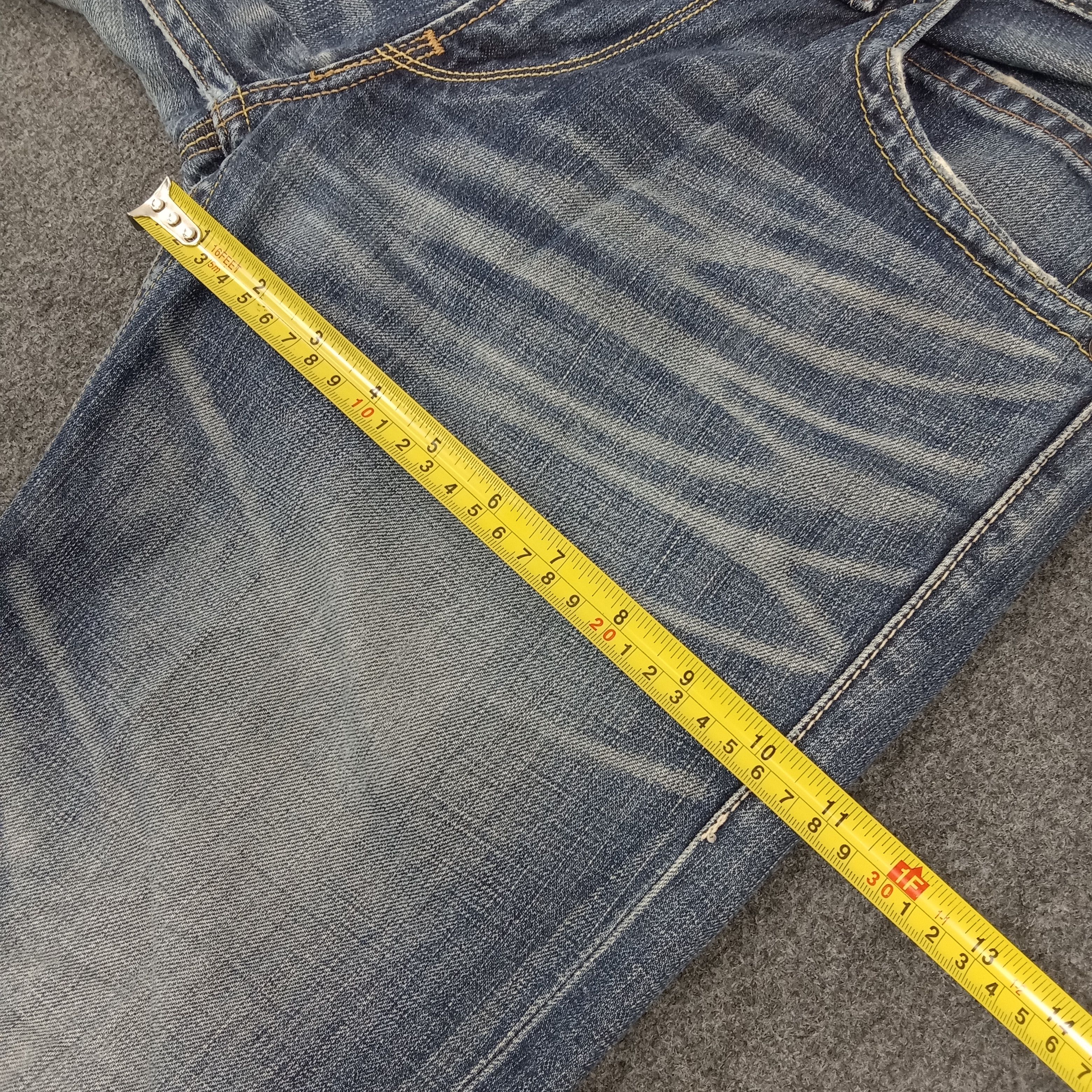 Levi's × Vintage Levi's American Distressed Style Grunge Denim Jeans Size US 33 - 11 Thumbnail