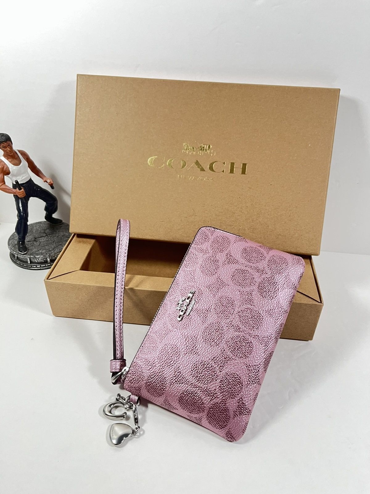 Coach NWT COACH Boxed Corner Zip Wristlet Sig Canvas Pink Rose Size ONE SIZE - 2 Thumbnail